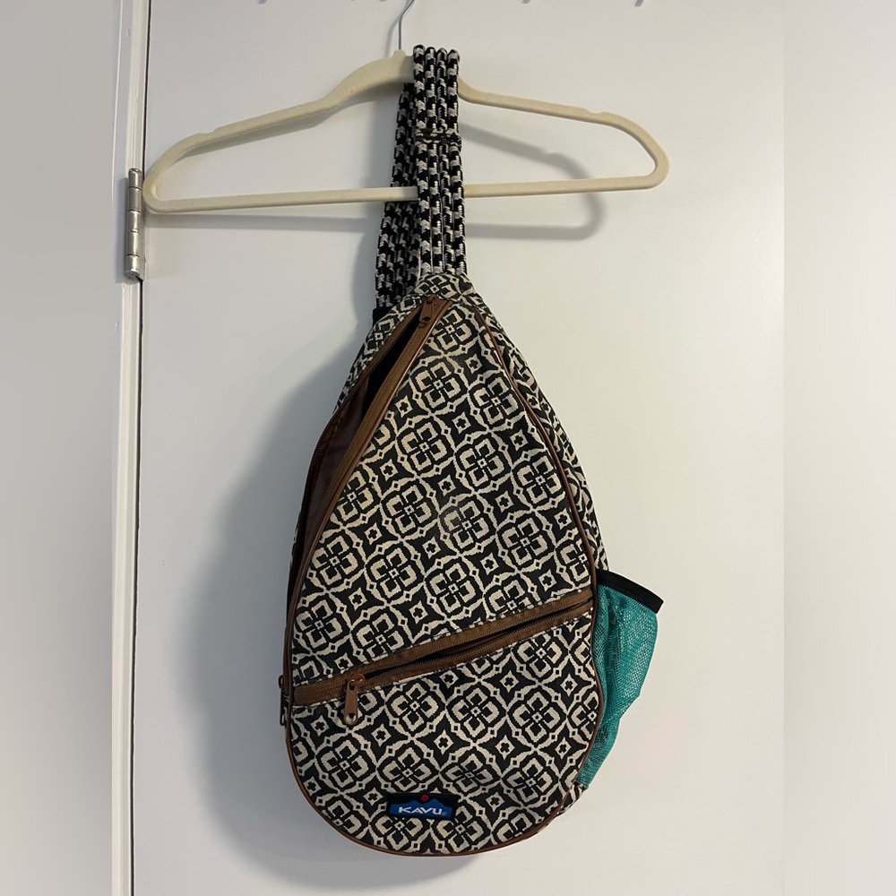 Kavu rope sling bag